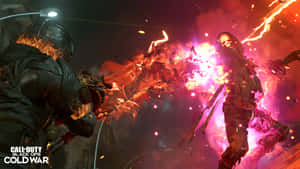 兩名士兵在夜間的視頻遊戲場景中，於猛烈爆炸中戰鬥。 — 電玩遊戲 GIF 壁紙