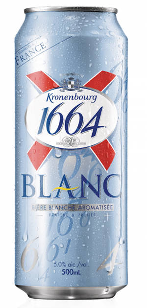 冰涼的Kronenbourg 1664 Blanc啤酒罐帶有冷凝水滴。 — 啤酒 壁紙