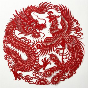 紅色剪紙龍和鳳凰在圓形設計中相對而立。