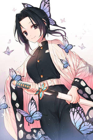 動漫女孩穿著粉紅色和服，手持劍，藍色蝴蝶在她周圍飛舞。 — 胡蝶忍 壁紙