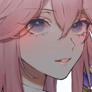 粉紅頭髮紫色眼睛的動漫少女溫柔微笑。 — 八重神子 壁紙