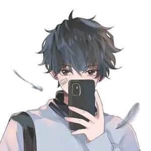 動漫風格年輕男性，深色頭髮，在白色背景前手持手機自拍。 — 動漫桌面 壁紙