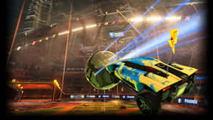 Rocket League 賽車在明亮燈光下的競技場擊中足球。 — 火箭聯盟 壁紙