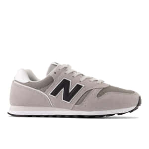 灰色New Balance運動鞋，黑色標誌，白色鞋底 — New Balance 壁紙