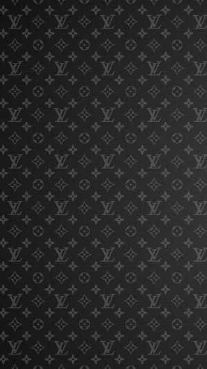 帶有重複 Louis Vuitton 字母圖案的黑色紋理壁紙。 — 桌面美學 壁紙