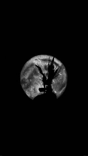 在黑暗夜空中的滿月襯托下的有翼剪影 — 黎明死線 壁紙