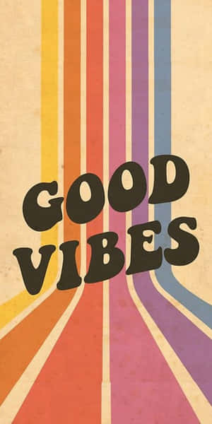 復古海報，彩色垂直條紋上帶有「GOOD VIBES」文字。 — 80年代美學 壁紙