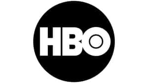 白色背景上黑色圓圈內有白色字母的HBO標誌。 — HBO 壁紙