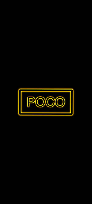黑色背景上的霓虹黃色 POCO 標誌 — Pixel 11 壁紙
