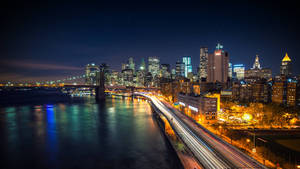 倫敦夜景燈光，建築物 4K 壁紙。