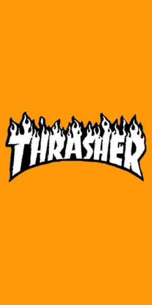 橙色背景上帶有火焰設計的Thrasher雜誌標誌。 — Pixel 3 壁紙