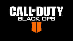 Call of Duty Black Ops 標誌，白色文字和橙色徽章在黑色背景上 — 決勝時刻：黑色行動4 壁紙