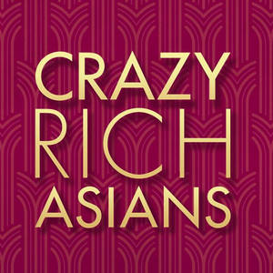 金色文字「Crazy Rich Asians」在洋紅色裝飾藝術背景上。 — 瘋狂的亞洲富豪 壁紙