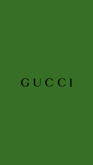 綠色背景上的黑色Gucci標誌