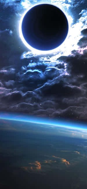 從太空觀看行星，日食期間帶有發光的日冕和暗雲。 — 高畫質月亮 壁紙