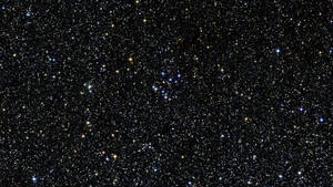 充滿無數閃爍星星和宇宙塵埃的星空夜空。 — 星星 壁紙
