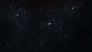 星空之夜，有發光的星雲和閃爍的星星。 — 酷炫太空 壁紙