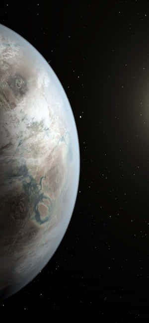 從太空在星星中看到的一顆藍白相間的外星行星，帶有發光的河流。 — iPhone 15 Pro Max 壁紙