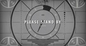 帶有「PLEASE STAND BY」訊息和倒數計時器的雷達螢幕。