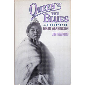 《Queen of the Blues》Dinah Washington 傳記的書封面，附有復古肖像。 — 音樂 壁紙
