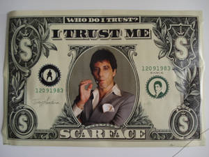 Scarface 電影海報，設計成美元鈔票風格，Tony Montana 抽雪茄。 — 艾爾·帕西諾 疤面煞星 壁紙