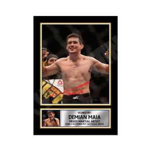 簽名照片，MMA 選手 Demian Maia 在 UFC 八角籠中慶祝勝利。 — 終極格鬥冠軍賽 壁紙