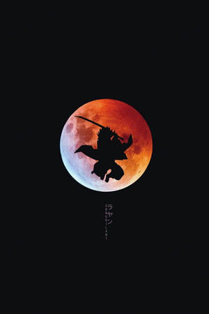 戰士剪影持劍躍起，對抗紅藍月亮。