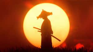 武士戰士持劍剪影，映襯著發光的日落天空。 — 日本武士 壁紙