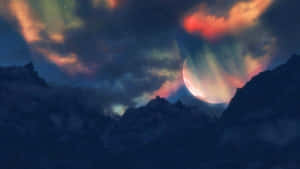 夜晚，發光的彎月與多彩的極光雲彩下，黑暗的山脈。 — 上古卷軸V：無界天際 壁紙