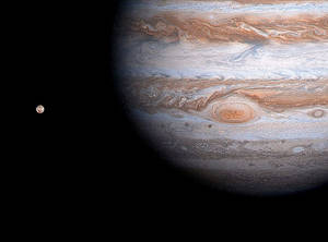 黑色背景太空中帶有小衛星的木星 — 高畫質月亮 壁紙