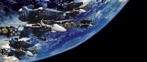 未來風格的戰鬥機在太空中以編隊飛行於地球上方。 — 機器人 壁紙