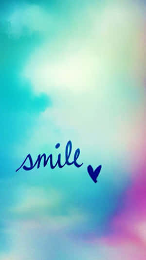 彩色水彩背景上的 Smile 文字與心形 — 喜悅 壁紙