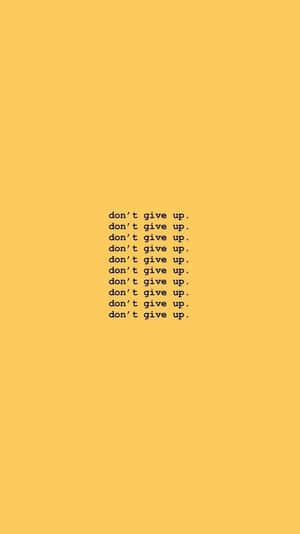 在芥末黃色背景上重複顯示的勵志語句 don't give up — 黃色 壁紙