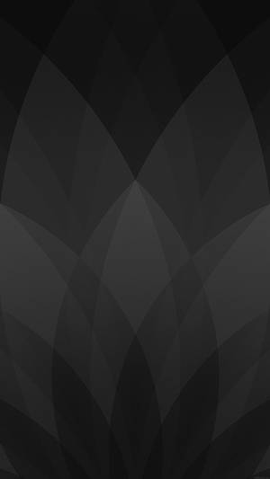 採用分層深灰色和黑色幾何形狀的簡約抽象壁紙。 — 悟空黑 iPhone 壁紙