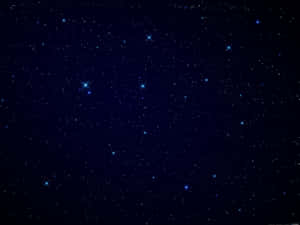 深藍色夜空，散落著閃爍的星星。 — 星星 壁紙