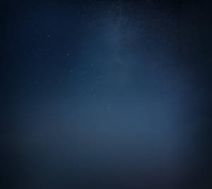 廣闊夜空，星星和宇宙薄霧 — 藍色銀河 壁紙