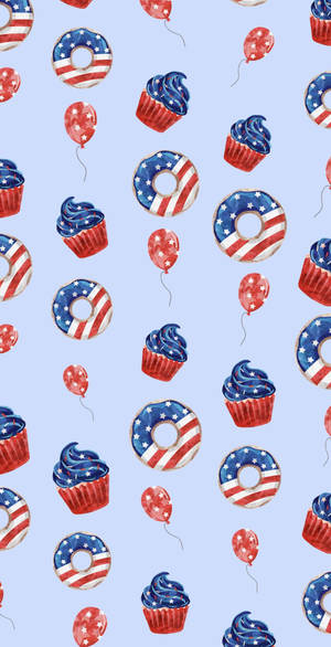 水彩風格的美國國旗甜甜圈、杯子蛋糕和氣球圖案，淺藍色背景。 — 獨立紀念日 壁紙