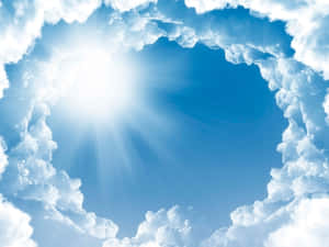 陽光透過蓬鬆白雲的圓形開口，在清澈的藍天下放射出來。 — 湖泊 壁紙