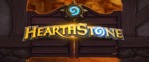 木門上帶有發光藍色標誌的Hearthstone遊戲標誌 — 3440x1440 壁紙