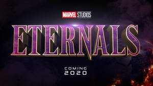 Marvel Studios電影《永恆族》的標題卡，背景為宇宙和熾熱。 — 漫威標誌 壁紙