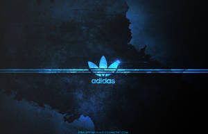 發光藍色Adidas標誌在帶有光條紋的深色紋理背景上。 — 愛迪達 GIF 壁紙