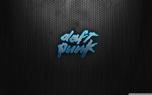 發光藍色Daft Punk標誌在深色六角網格背景上。 — 放克風格 壁紙