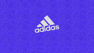 Adidas標誌在帶紋理的紫色背景上，帶有數位顆粒。 — 愛迪達 GIF 壁紙