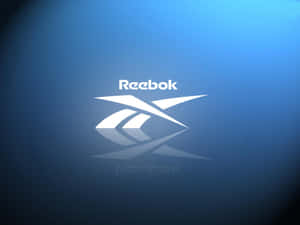 Reebok標誌在漸變藍色背景上的反射效果。 — 銳步 壁紙