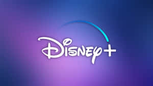 紫色和藍色漸變背景上的Disney+串流服務標誌。 — 迪士尼桌布 壁紙