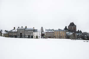 冬季景觀中白雪覆蓋的歷史建築和城堡。 — 冬季風景 壁紙