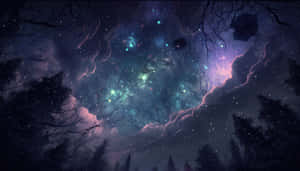 黑暗的森林樹木框出了一個充滿星星和發光星雲的充滿活力的宇宙天空。 — 美學天空 壁紙