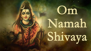 神聖的印度教濕婆神，手持三叉戟和蛇，被發光光環和經文 Om Namah Shivaya 包圍。 — Maa Durga 壁紙