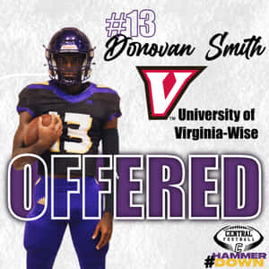 穿著球衣的足球新秀Donovan Smith，手持帶有「OFFERED」字樣的球。 — 美式足球 壁紙