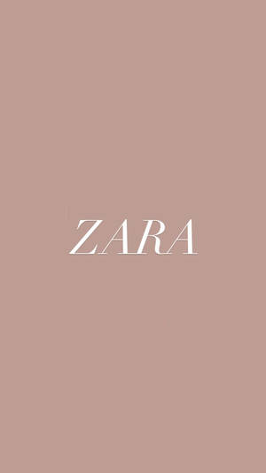 ZARA品牌標誌以白色文字顯示在米色背景上 — 淺粉色調 壁紙